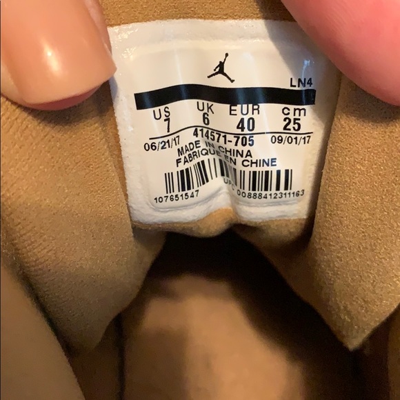 Jordan Retro 13 “Wheat” - Picture 3 of 4